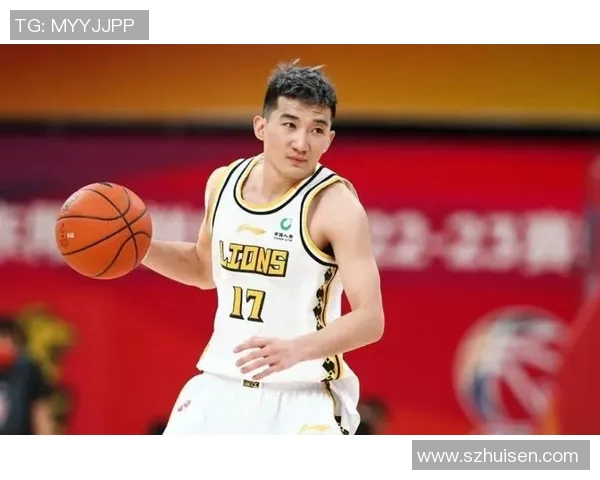 孙铭徽在对阵广东队的精彩表现引发球迷热议,谁将成为比赛的关键先生 孙铭徽在对阵广东队的精彩表现引发球迷热议,谁将成为比赛的关键先生