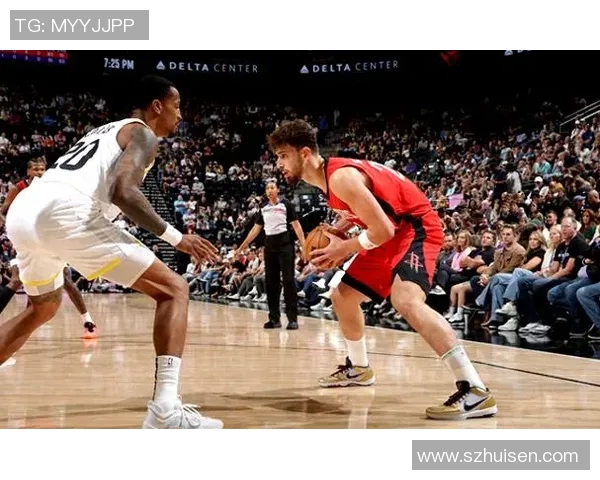 季前赛精彩回顾湖人对阵爵士全场录像分析与精彩瞬间分享