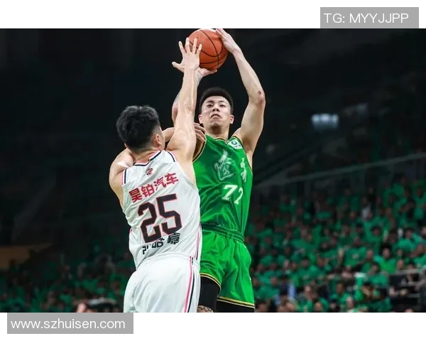 广州主场迎战辽宁队期待精彩对决球迷热情高涨助力球队争胜