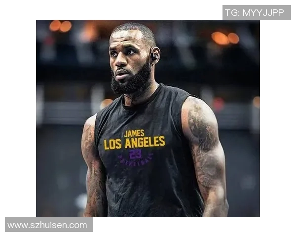 詹姆斯历史性成就达成4万分1万板1万助创纪录新篇章 詹姆斯历史性成就达成4万分1万板1万助创纪录新篇章