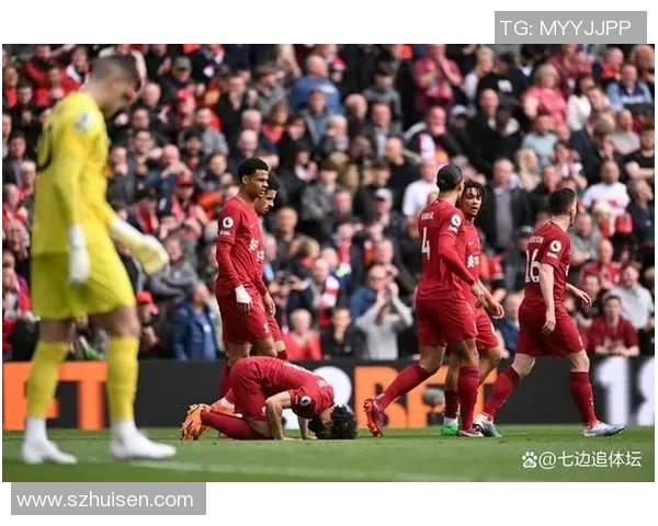 加克波的崛起与挑战:从新星到足球世界的焦点之路 加克波的崛起与挑战:从新星到足球世界的焦点之路