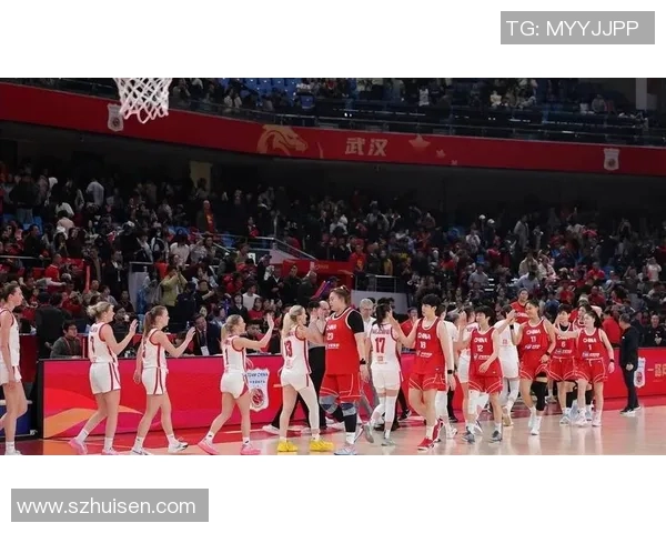 北京女篮与山西女篮激战正酣争夺女篮联赛季后赛资格的关键之战 北京女篮与山西女篮激战正酣争夺女篮联赛季后赛资格的关键之战