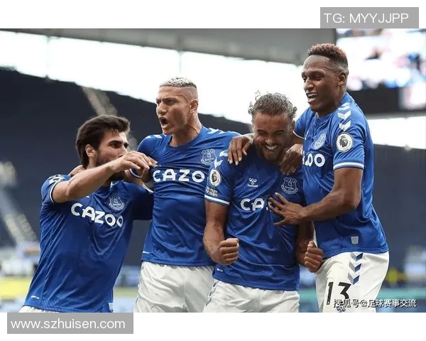 卡尔维纳与布拉格的精彩对决揭示足球战术与团队合作的魅力 卡尔维纳与布拉格的精彩对决揭示足球战术与团队合作的魅力