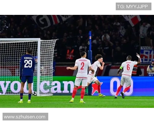 巴黎圣日耳曼与摩纳哥激战正酣比分揭晓引发球迷热议