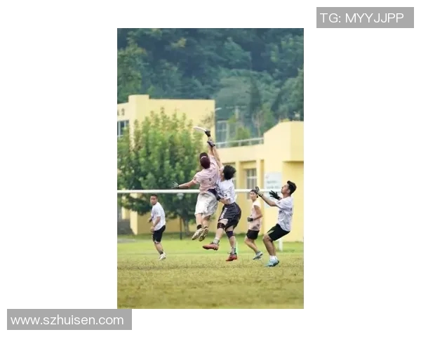 邹雨宸的艺术之路与人生哲学探索：从舞台到生活的多重视角